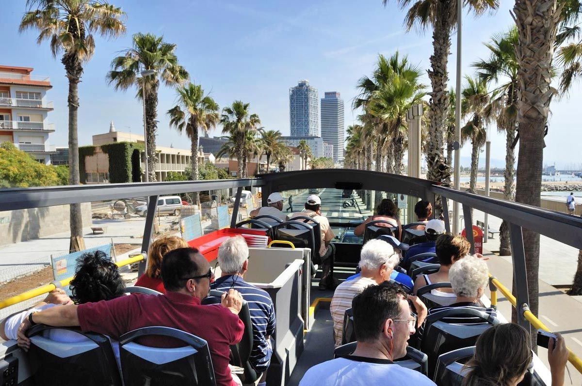 Hop-On Hop-Off Bus Tours in Barcelona