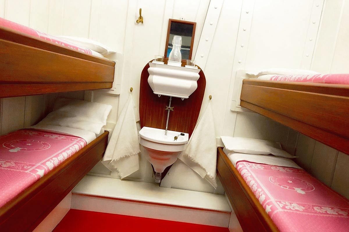 Titanic: Return to Cherbourg