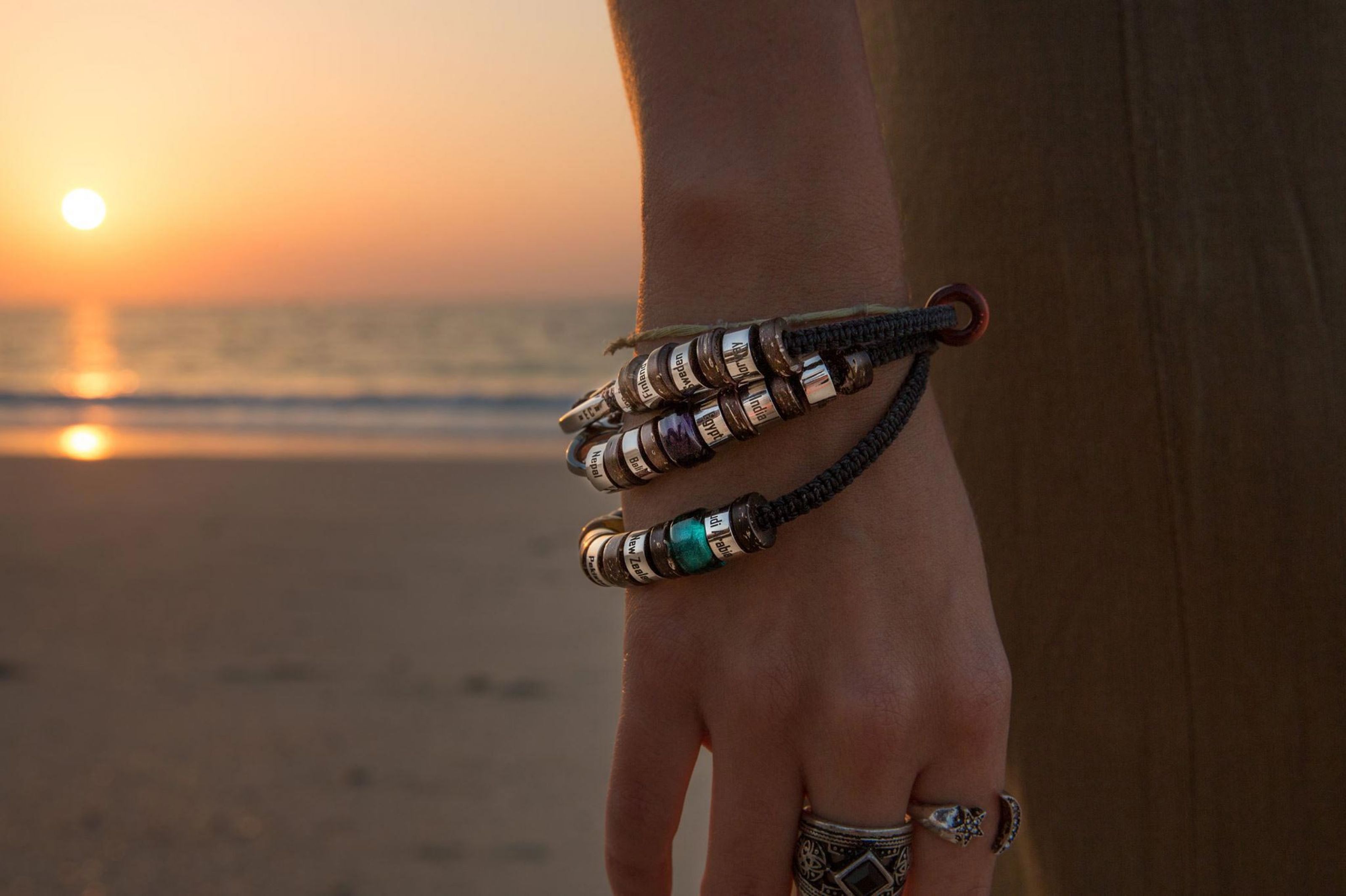 camino travel bracelets