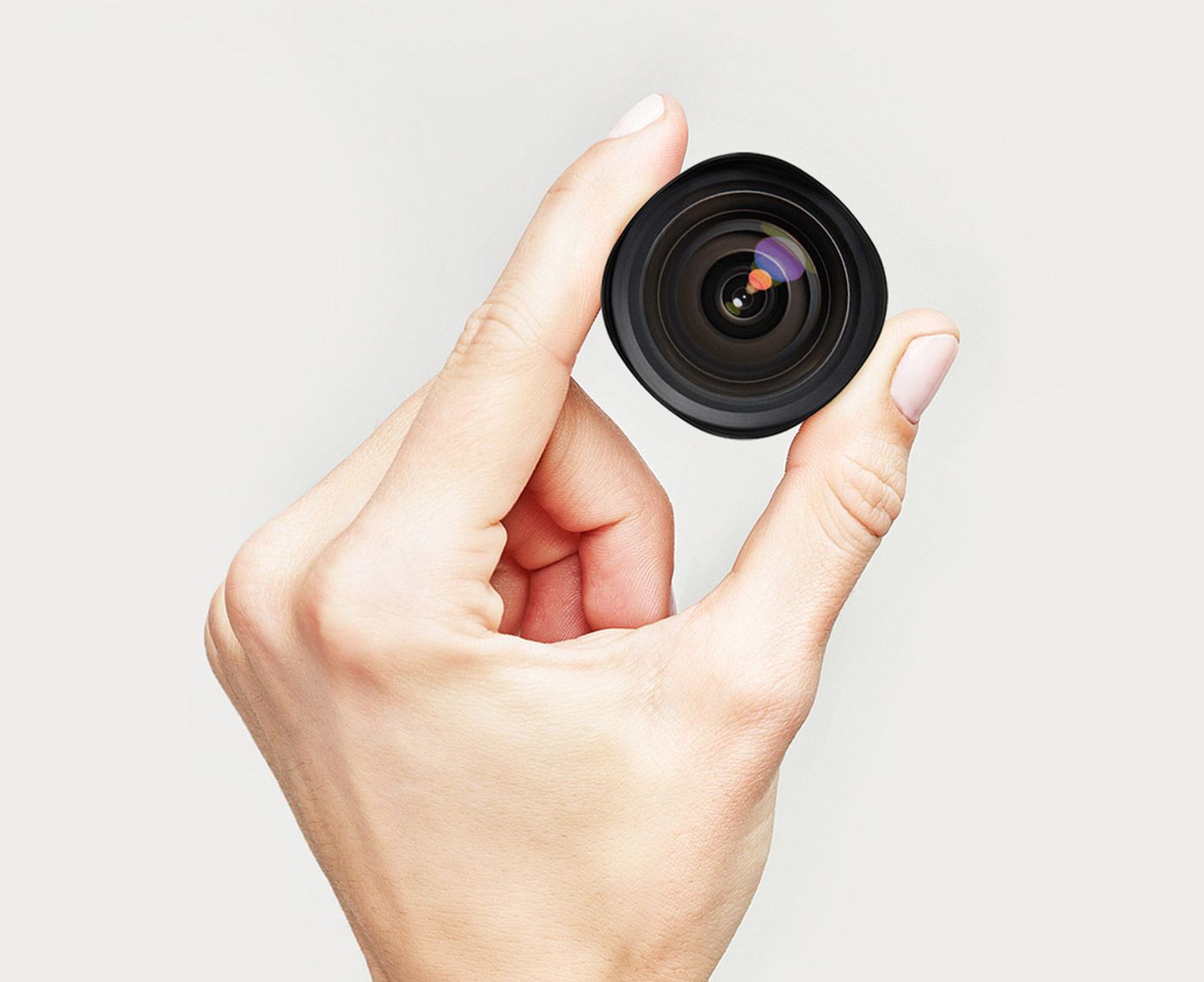 Wide Angle Moment Lens