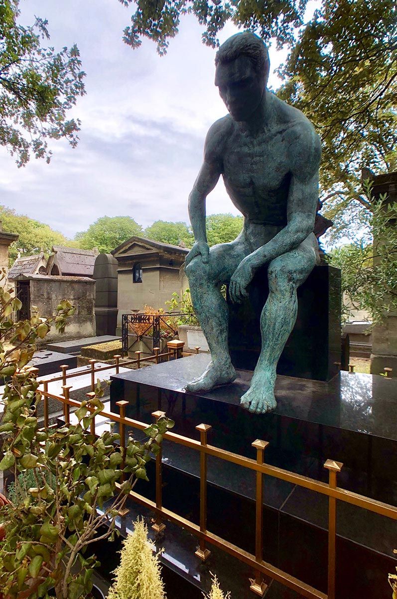 Wide Angle Moment Lens Photo