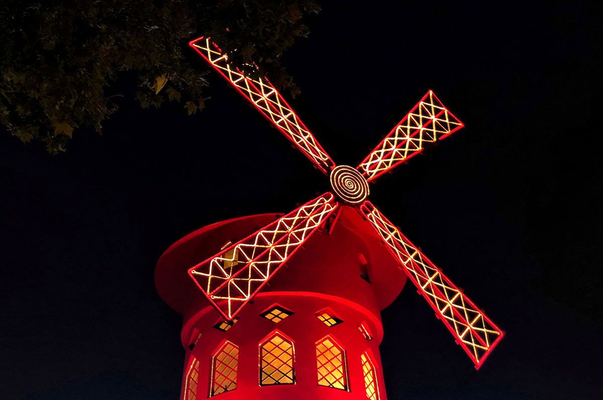 Moulin Rouge in Paris